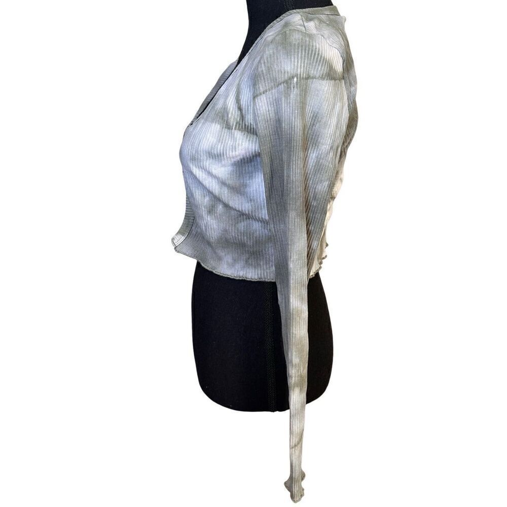 SHEIN Ribbed Olive Green and White Tie-dyed Cropped Long Sleeved Button Front Sh - Picture 8 of 9